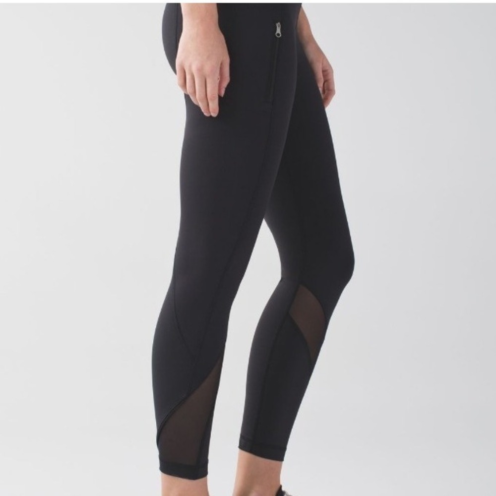 Lululemon Speed Up High-Rise Crop Leggings Black Mesh Panel Zip Pocket - Size 4